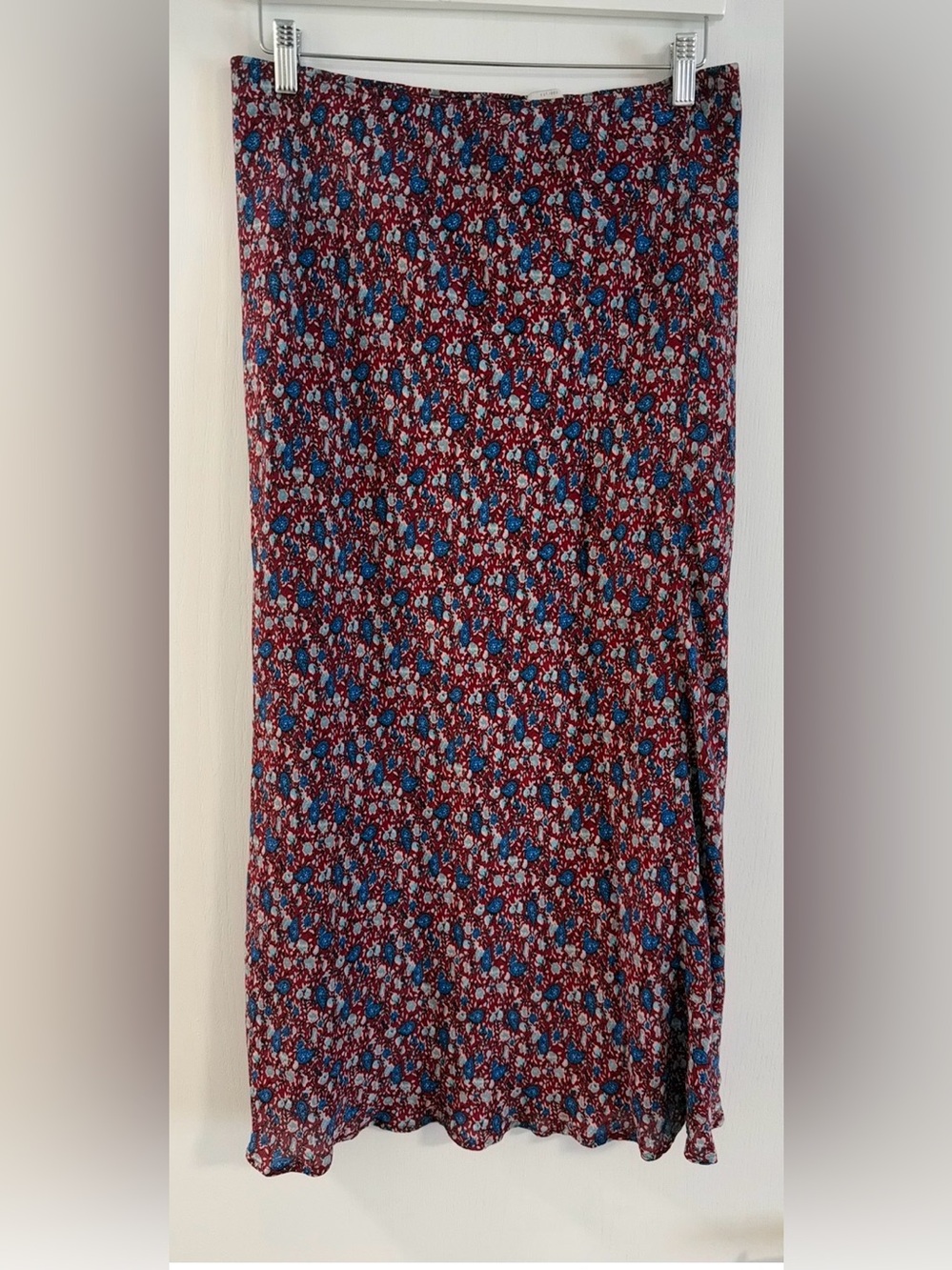 Lucky Brand red Floral Maxi Skirt with Blue Accents lined size medium